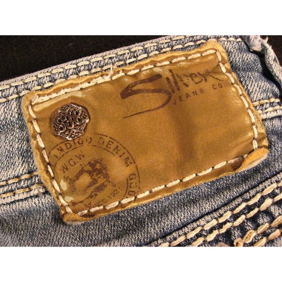 SILVER Lola Womens Jeans 28 x 31 MEASURED Low-Rise TAG 26/33 Blue Denim - Picture 9 of 10